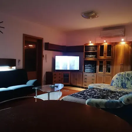 Apartman Na Mlyne Apartment